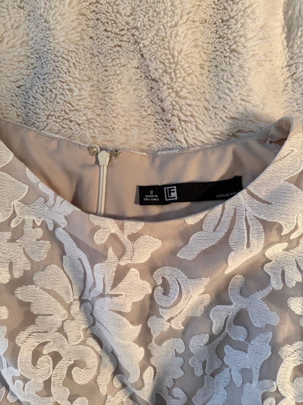 Leslie Fay Sleeveless Ivory Floral Lace Sheath Dress - Elegant Day-to-Evening - Picture 3 of 5